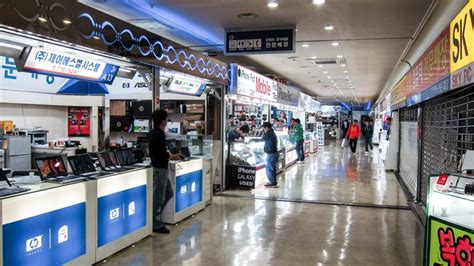 yongsan electronics market online shopping|Exploring the Yongsan Electronics Market: A Glimpse of Technology.